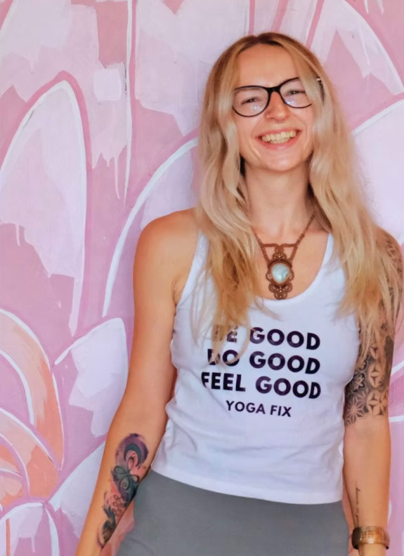 Yogafix_Yoga-pilates-Instructor-mackay-Brooke