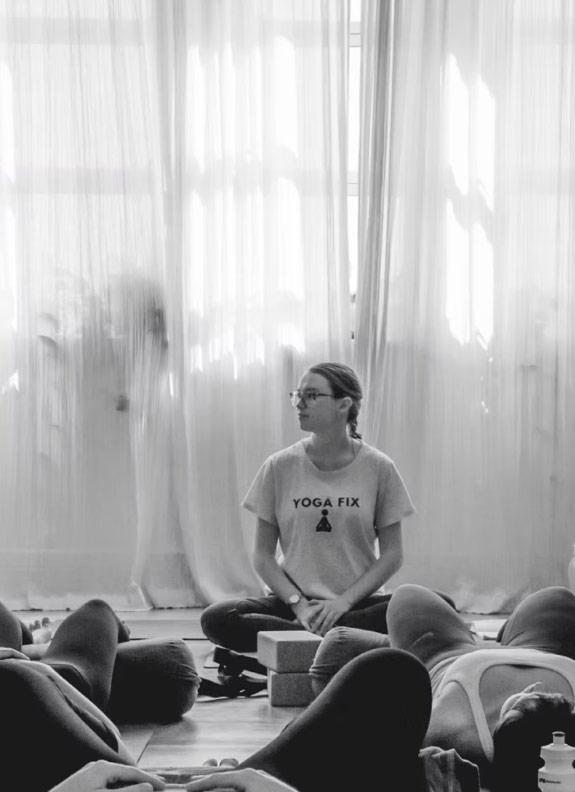 Yogafix_Yoga-pilates-Instructor-mackay-Jess