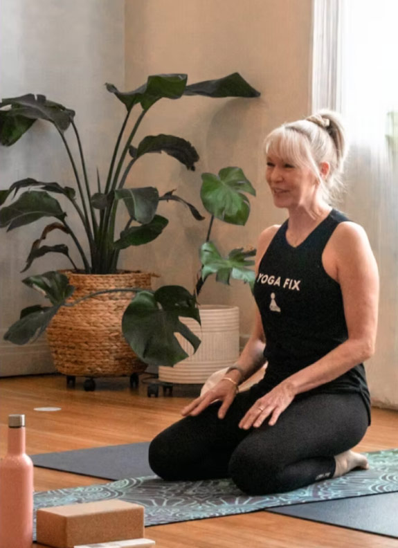 Yogafix_Yoga-pilates-Instructor-mackay-Marion